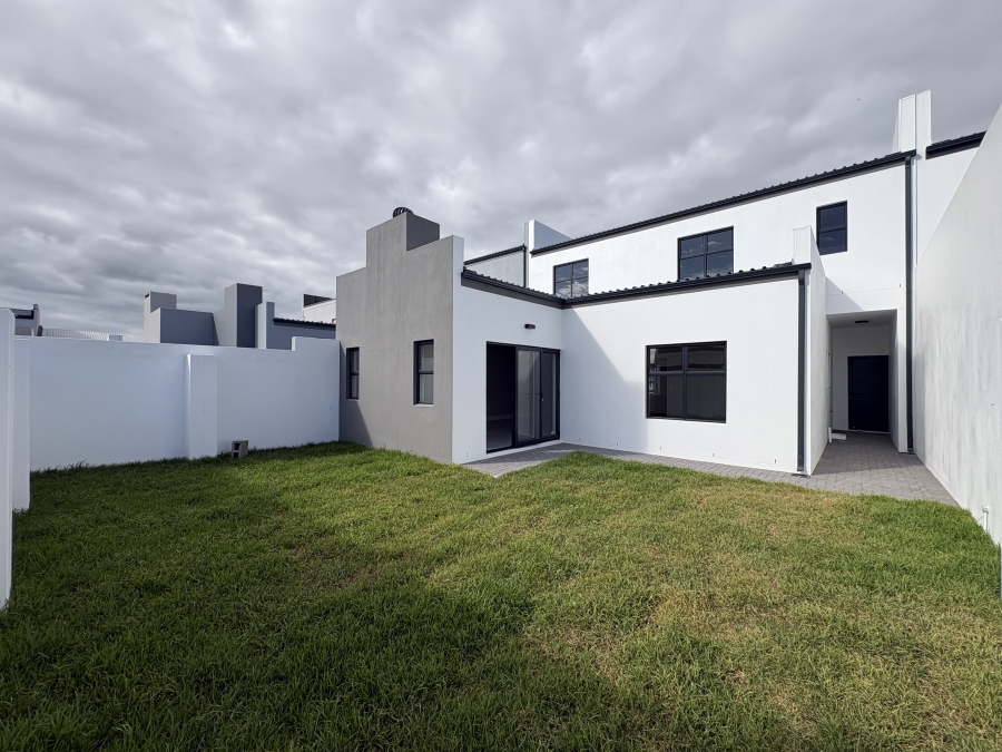 4 Bedroom Property for Sale in Sandown Western Cape